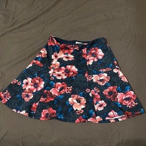 Hollister rose skirt